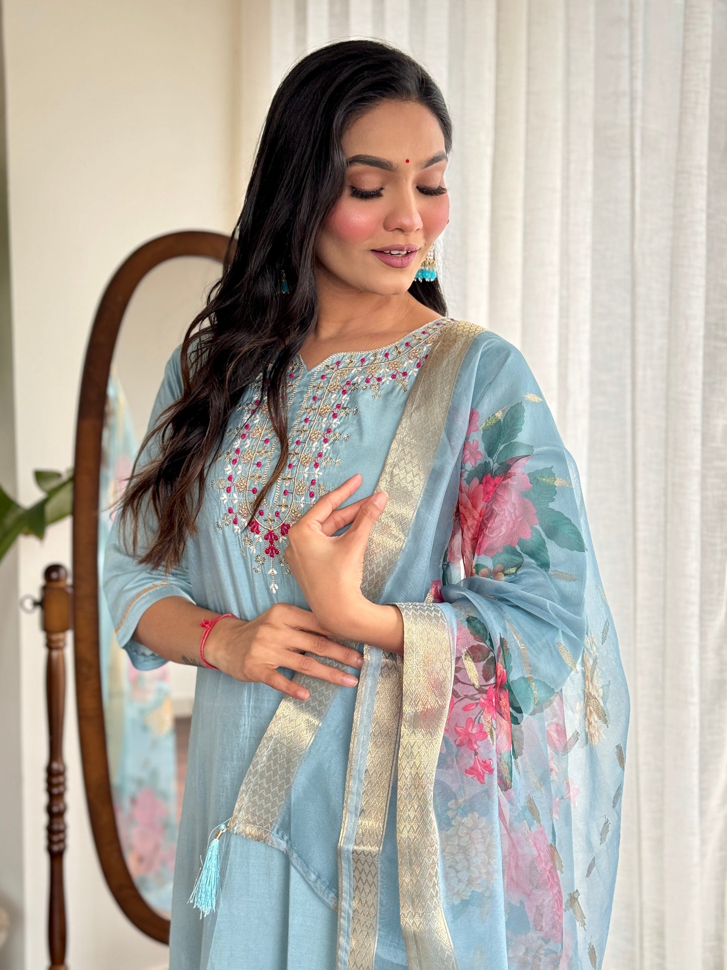 Elegant Pure Chanderi Silk Embroidary Suit Set