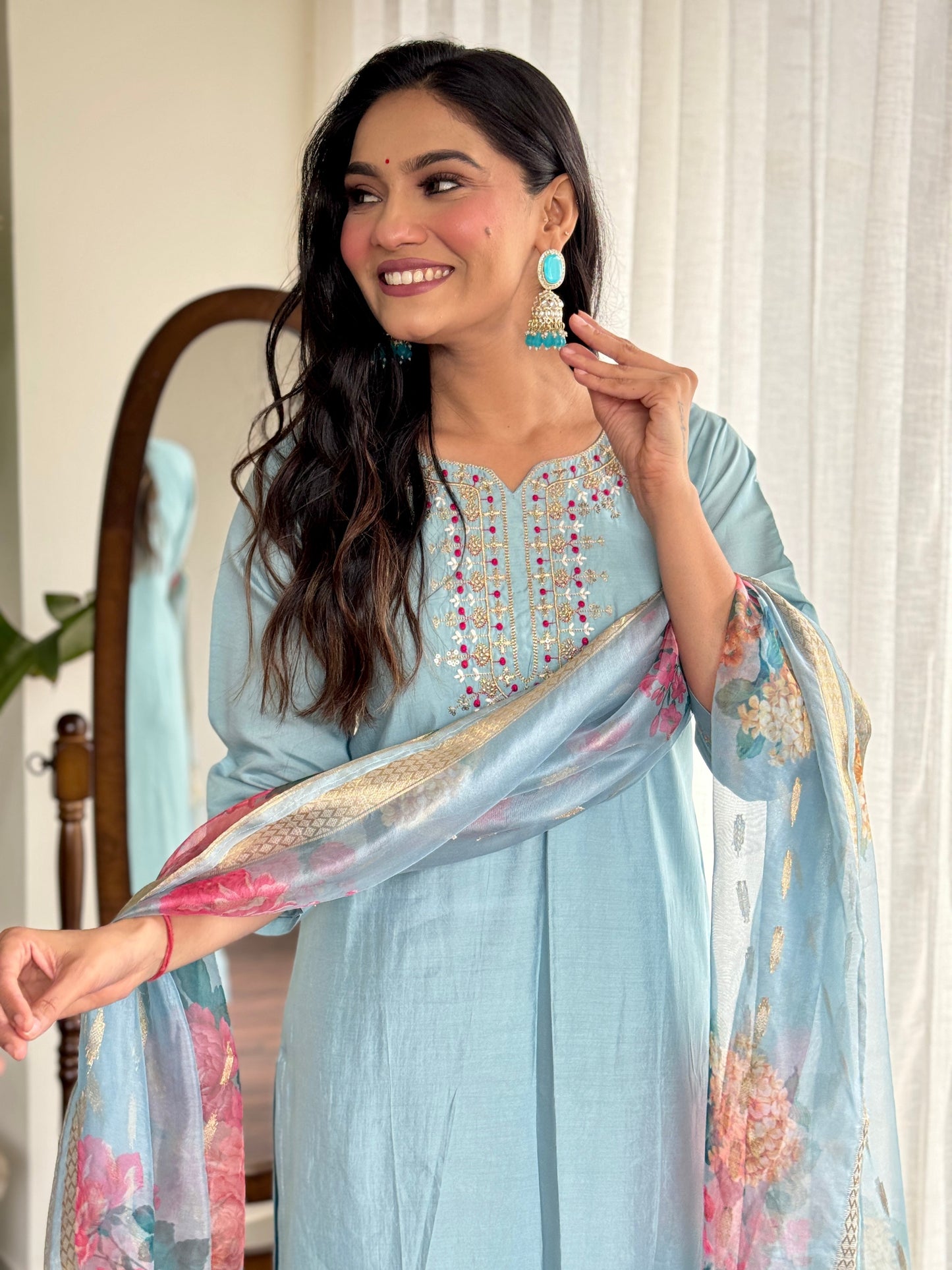 Elegant Pure Chanderi Silk Embroidary Suit Set