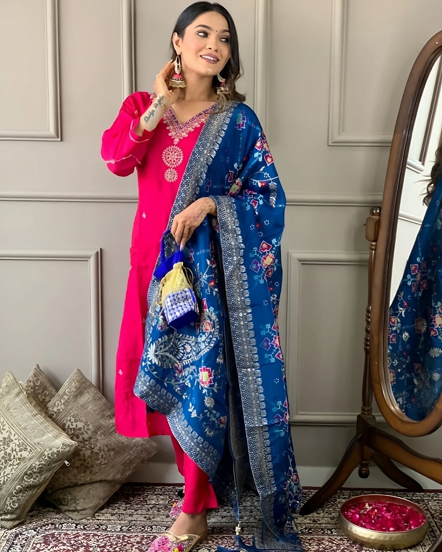 Most Beautiful Viscose Chanderi Suit Set