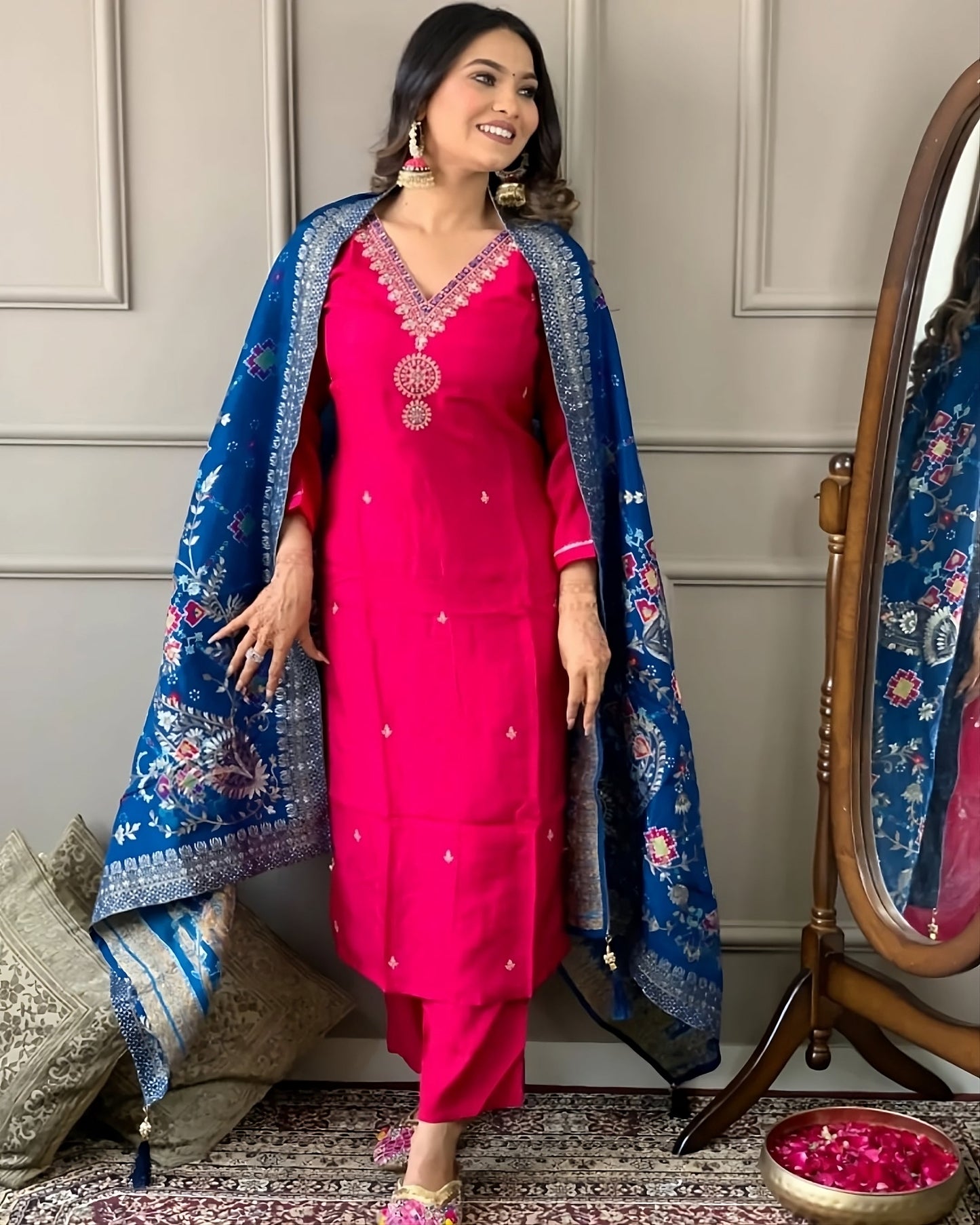 Most Beautiful Viscose Chanderi Suit Set