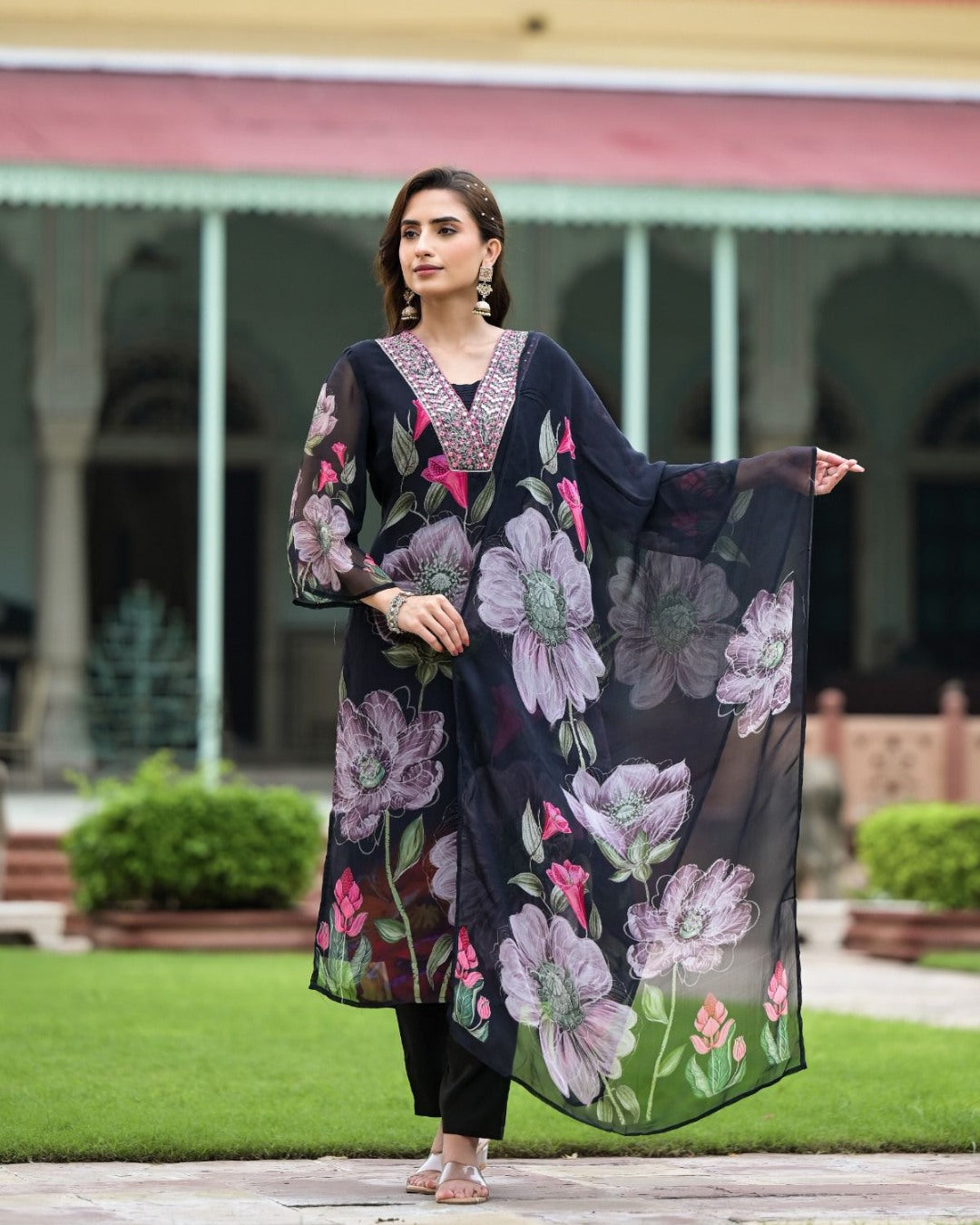 Tremendous Pure Georgette Embroidery Suit Set