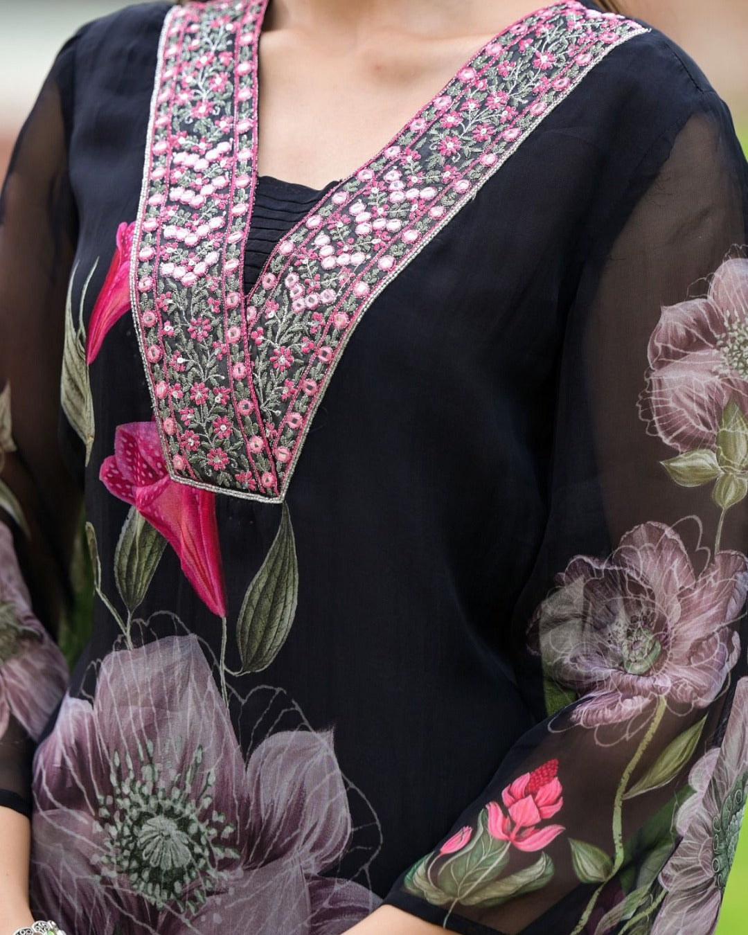 Tremendous Pure Georgette Embroidery Suit Set