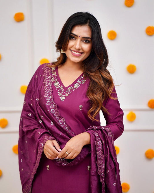 Most Beautiful Chanderi Silk Kurta Set