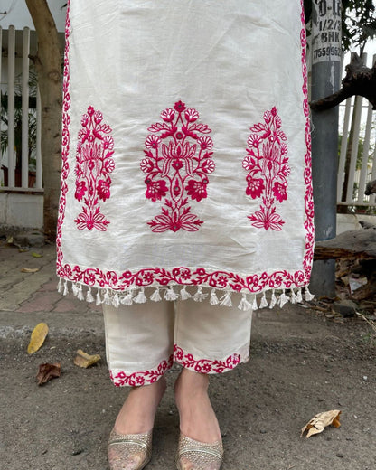 Most Beautiful Pure Chanderi Silk Embroidery Suit Set