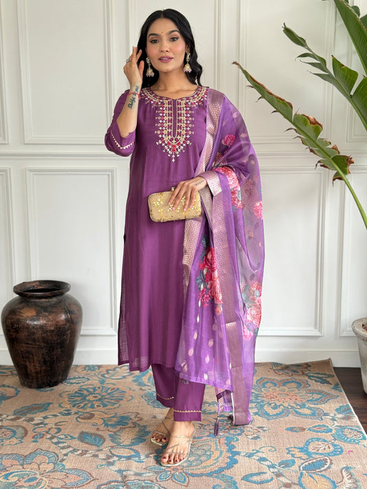Elegant Pure Chanderi Silk Embroidary Suit Set
