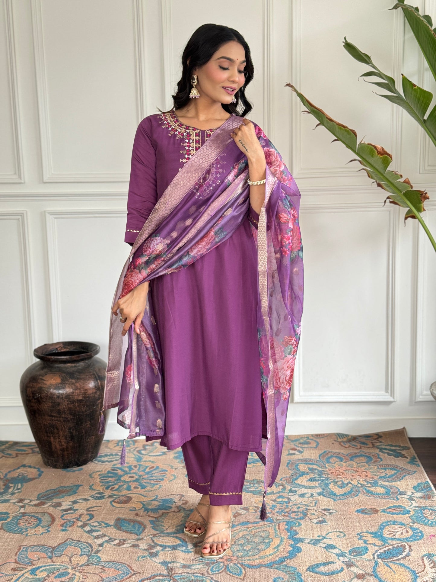 Elegant Pure Chanderi Silk Embroidary Suit Set