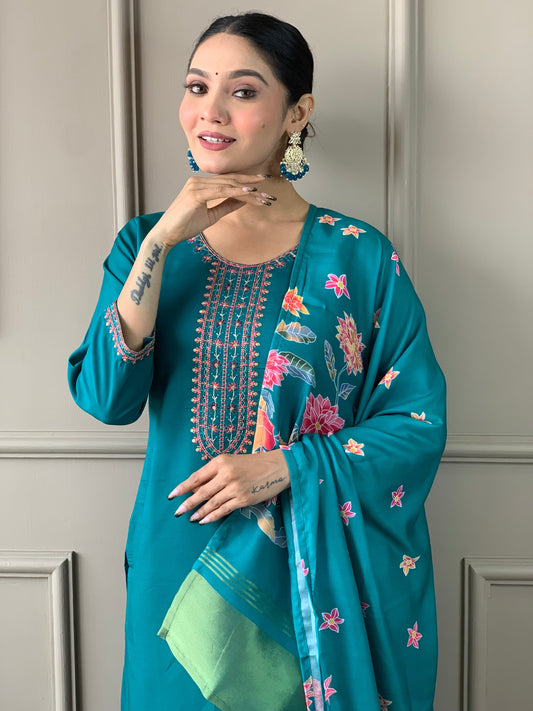 Most Beautiful Viscose Chanderi Suit Set