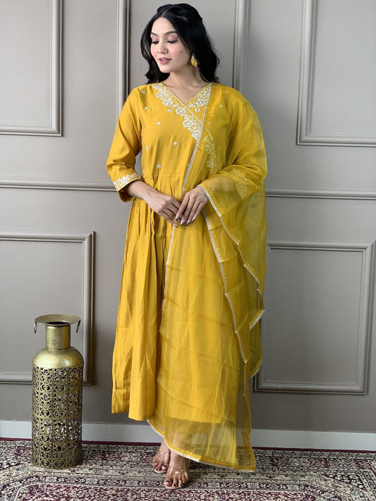 Beautiful Viscose Chanderi Silk Embroidary Suit Set