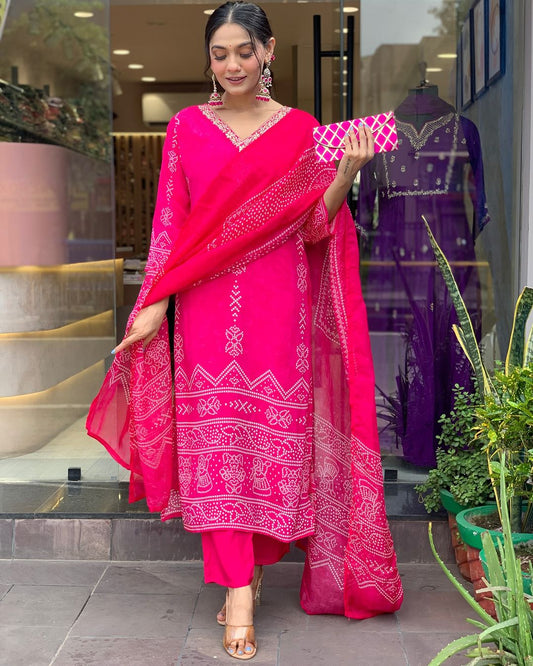 Evocative French Crep Bandhani Print Suit Set