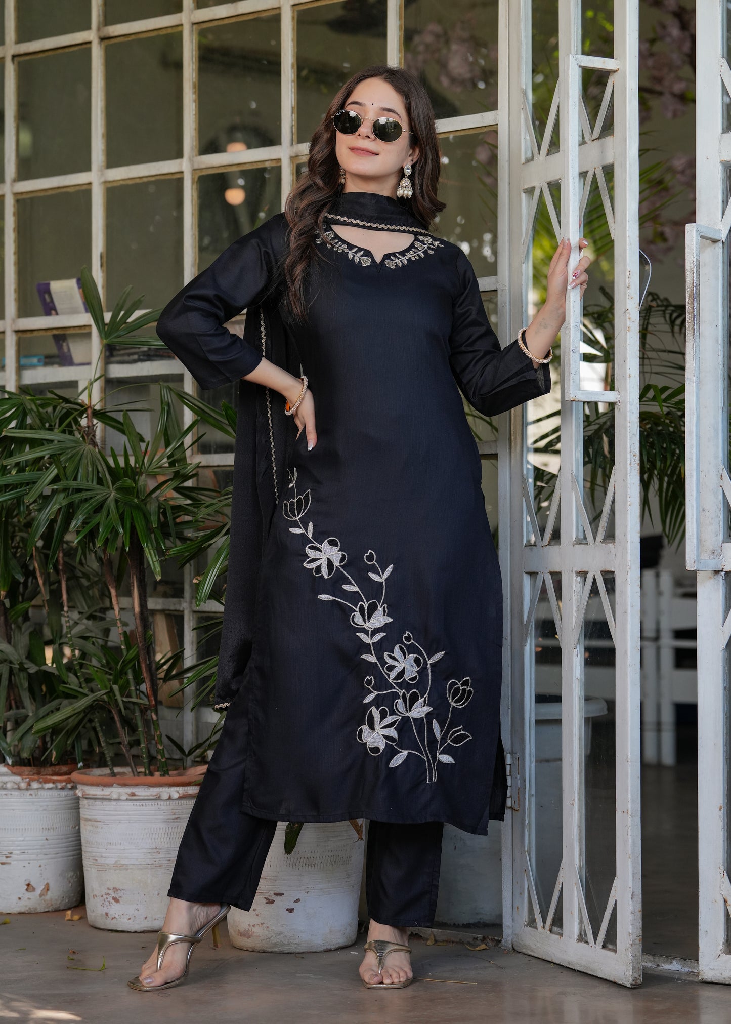Lassitude Viscose Rayon Embroidery Suit Set