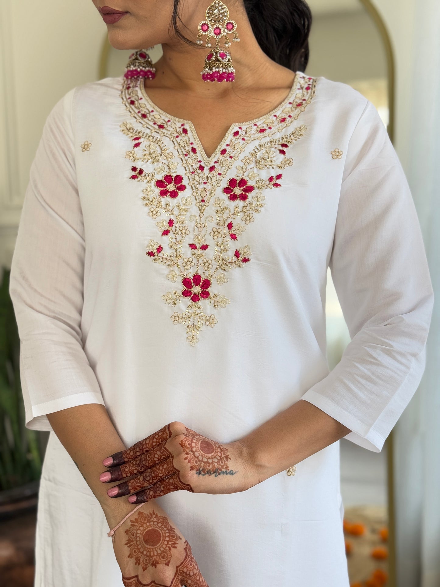 Prominent White Viscose Embroidery Suit Set
