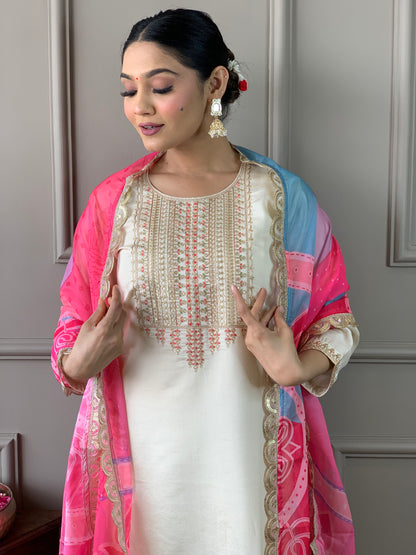 Beautiful Chanderi Silk Embroidary Suit Set