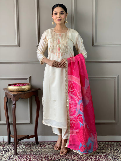 Beautiful Chanderi Silk Embroidary Suit Set