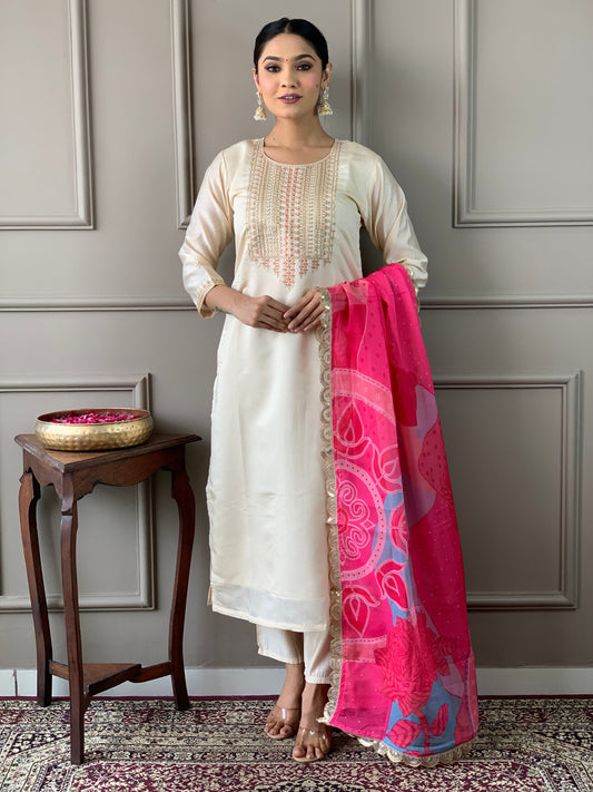Beautiful Chanderi Silk Embroidary Suit Set