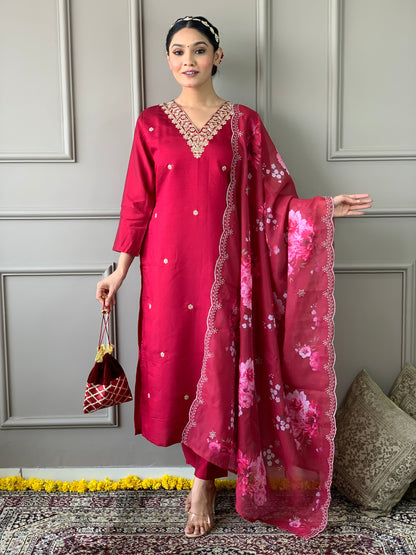 Beautiful Chanderi Silk Embroidary Suit Set