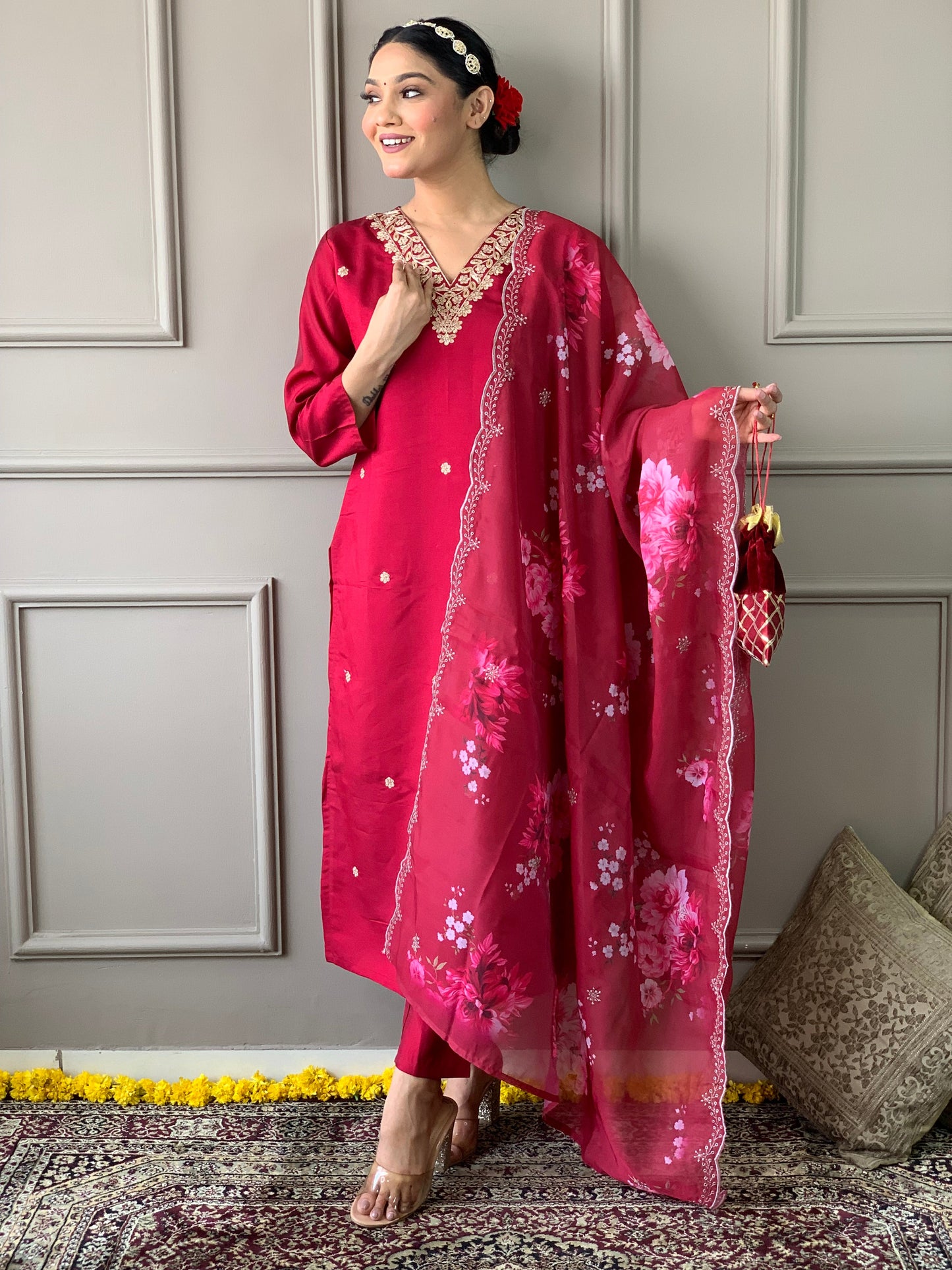 Beautiful Chanderi Silk Embroidary Suit Set