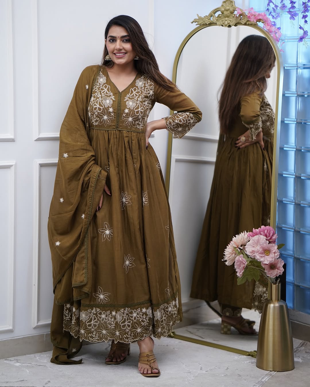 Attractive Pure Cotton Silk Embroidery Suit Set