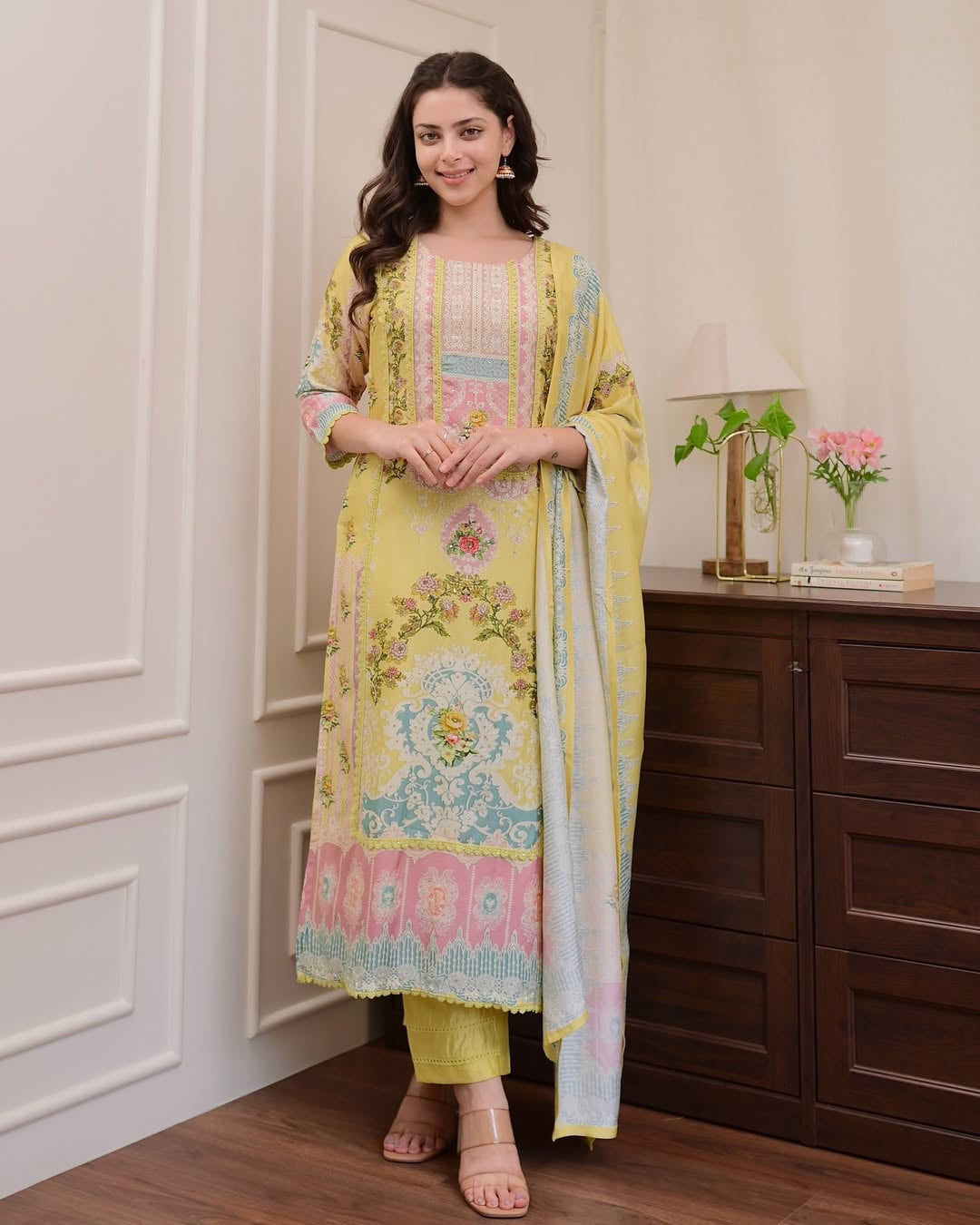 Luxurious Pure Handloom Embroidary Suit Set