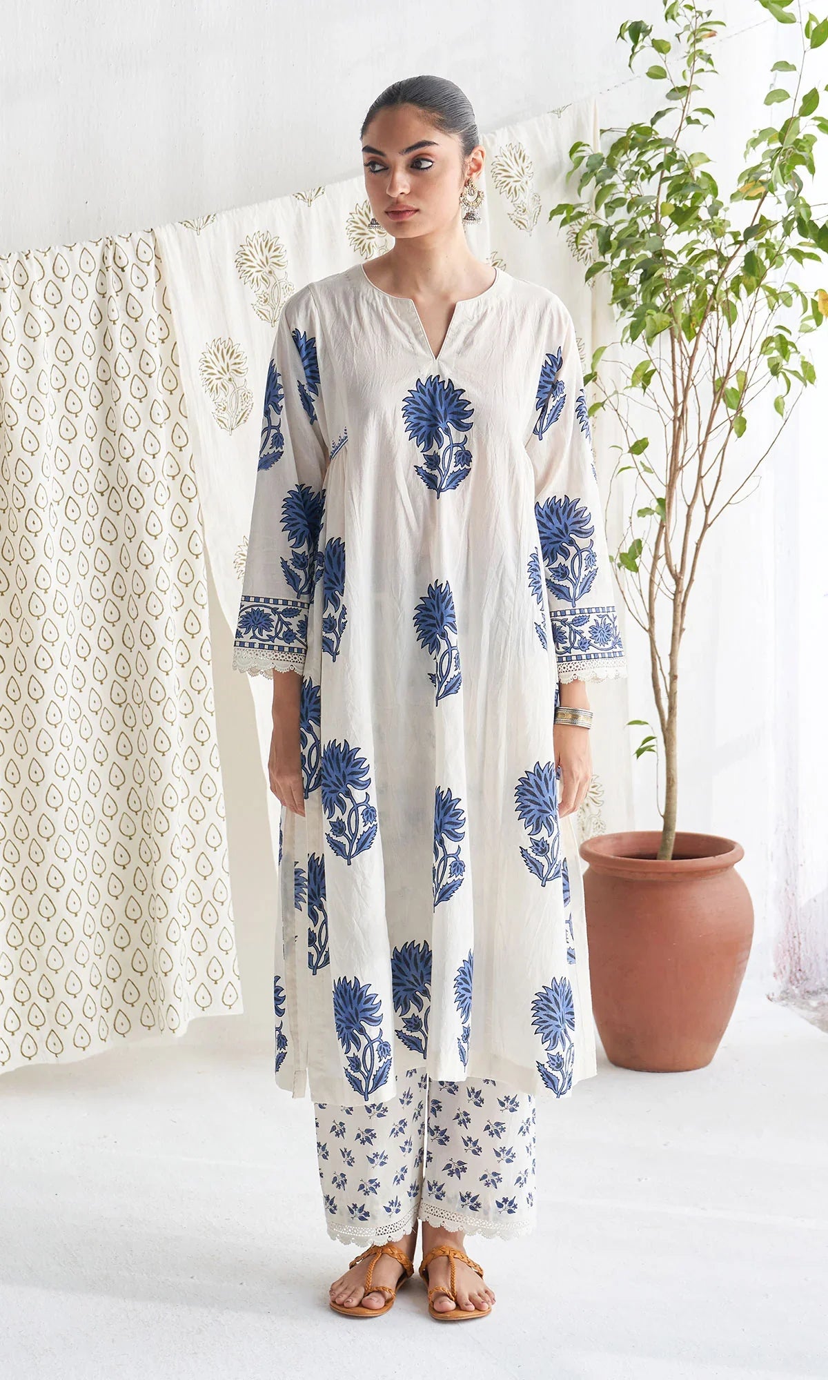 Anushka Sharma Inspired Pure Mul Cotton Jaipuri Block Print Suit Set