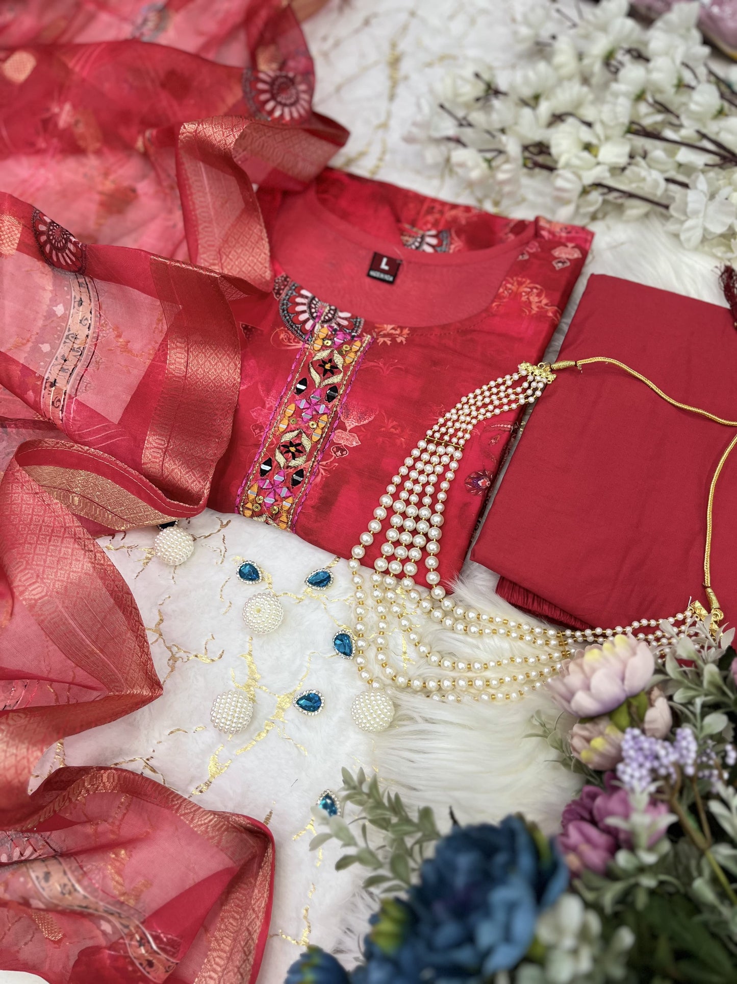 Elegant Pure Silk Jequard Weaving Suit Set