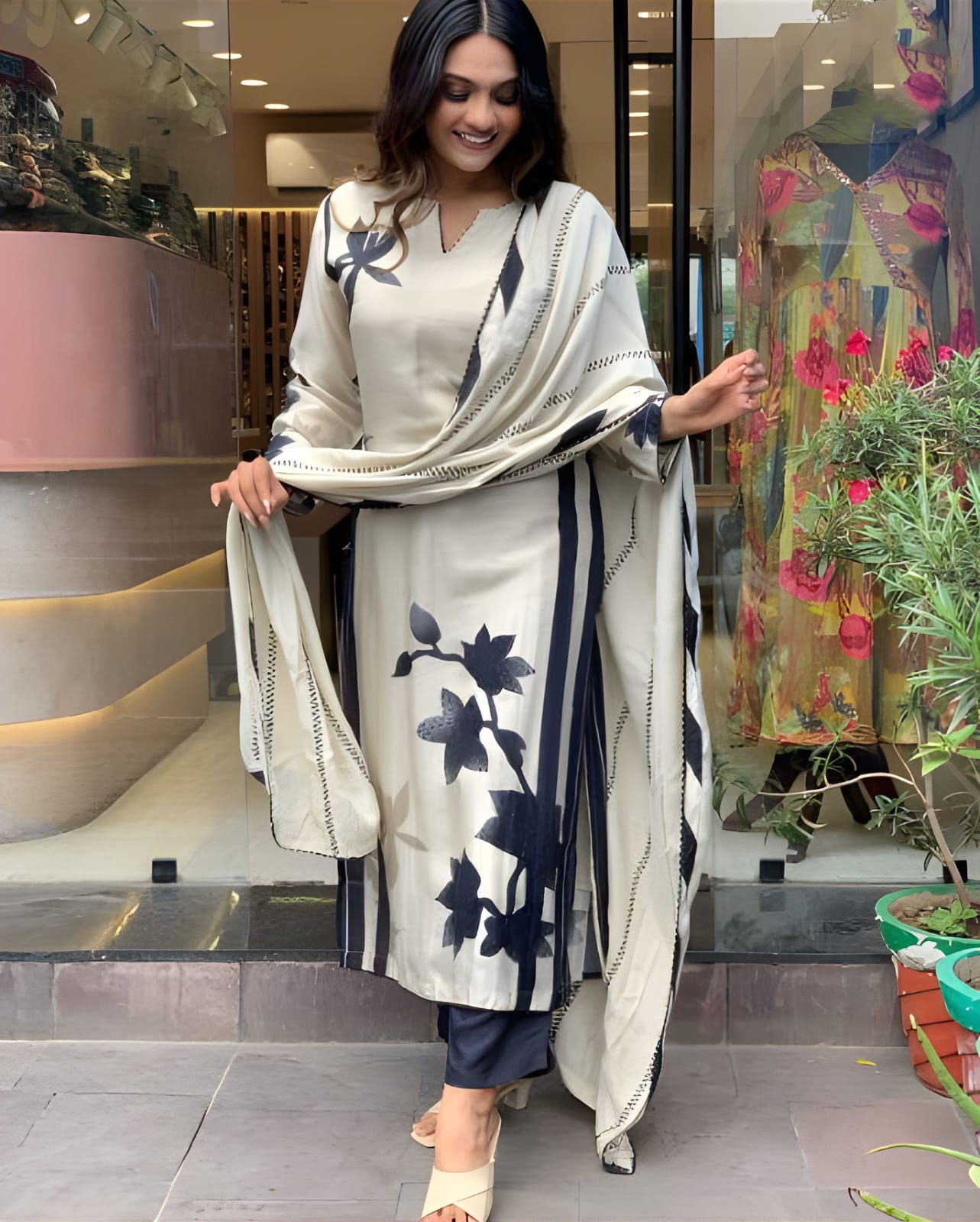 Beautiful Muslin Flower Print Suit Set