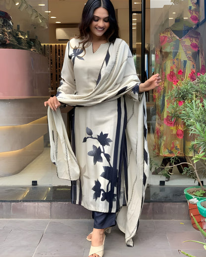 Beautiful Muslin Flower Print Suit Set