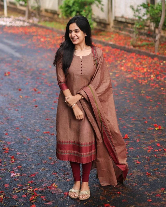 Elegant Kanchi Cotton Suit Set With Jaquard Dupatta