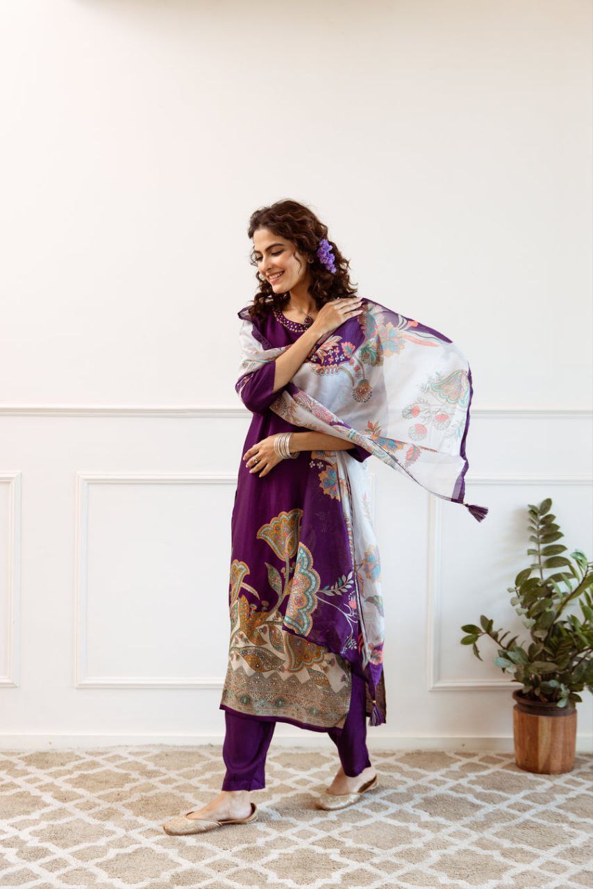 Most Attractive Soft Silk Printed Suit Set